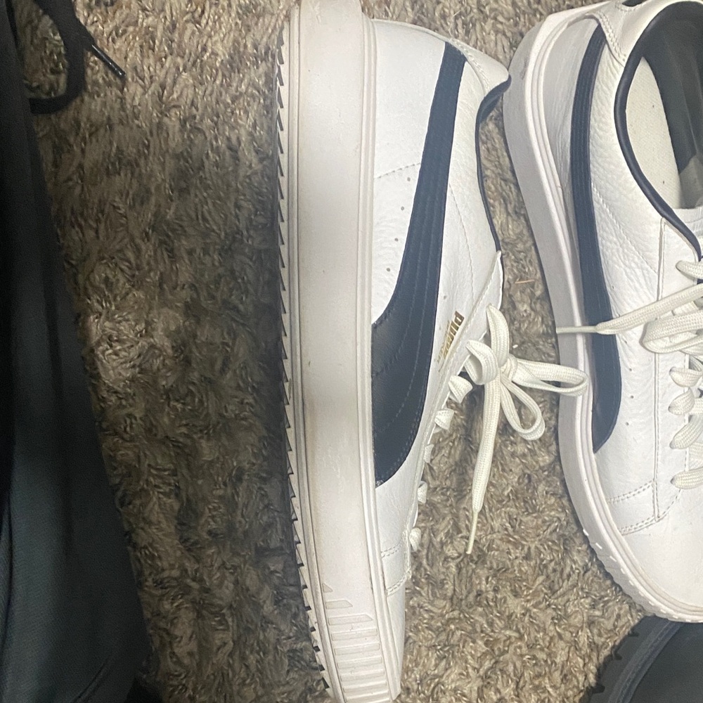 Puma White Sneakers with Navy Accents - Picture 3 of 4